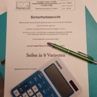 Infos zur Erstellung von Sicherheitsbewertungen für Kosmetikprodukte wie z.B. Seife, Deo, Körperbutter, Haarkur, Lippenpflege